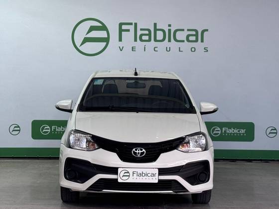 TOYOTA ETIOS 1.5 X PLUS 16V FLEX 4P MANUAL TOYOTA ETIOS 1.5 X PLUS 16V FLEX 4P MANUAL